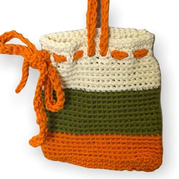 BOHO 70’s Vibe Hand Made Crochet Crossbody Carryall Bag Purse - Picture 2 of 7